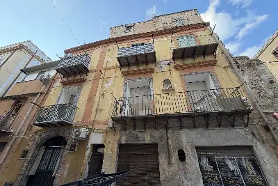 Casa in vendita, Via Albergheria, Palermo