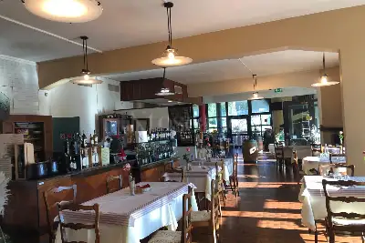 Attività Commerciale in affitto, Via Vecchia Bolognese, Pistoia