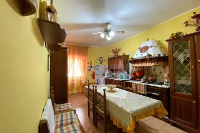 Casa in vendita, Via Torino, Gravina di Catania