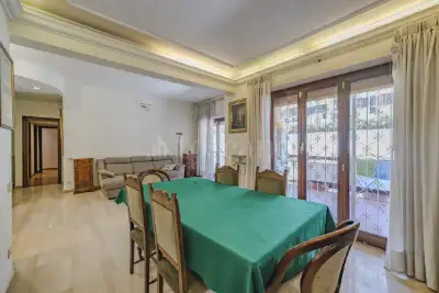 Casa in vendita, Via Vincenzo Ussani, Roma
