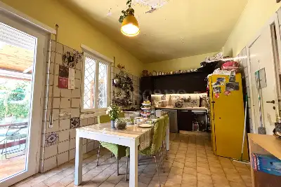 Villa Plurifamiliare in vendita, Via Aristotile Fioravanti, Roma