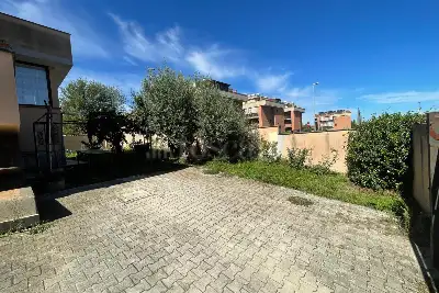 Villa Bifamiliare in vendita, Via Fosso dell' Osa, Roma