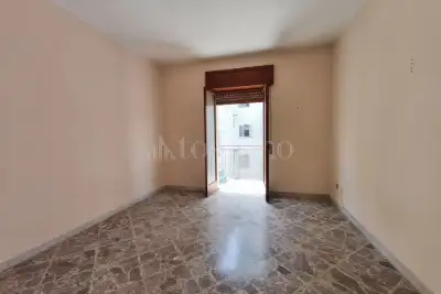 Casa in vendita, Via Vespasiano, Brindisi