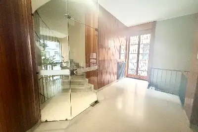 Casa in vendita, Via Uberto Visconti di Modrone, Milano