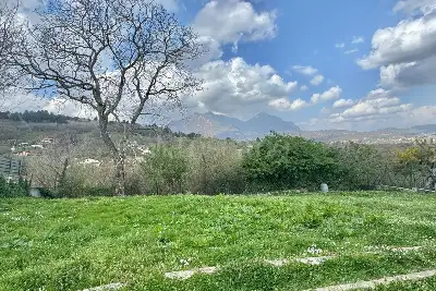 Casa Indipendente in vendita, Contrada Cesine, Avellino