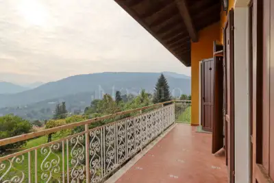 Villa in vendita, Via Viconago, Cadegliano-Viconago