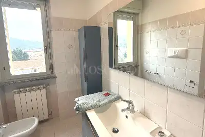 Casa in affitto, Via Roggia Molinara, Cernobbio