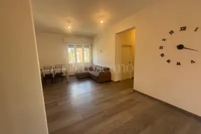 Casa in vendita, Viale P. Gobetti, Modena