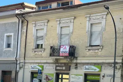 Stabile Uso Ufficio in vendita, Via Vezzia, Avezzano