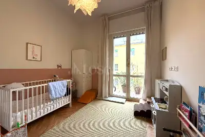 Casa in vendita, Via Galliera, Bologna