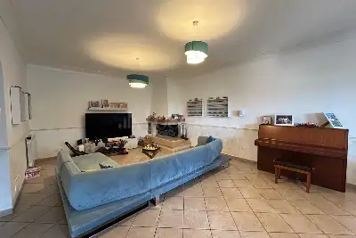 Villa in vendita, Via Bresimo, Roma