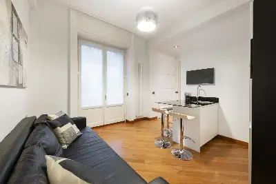 Casa in vendita, Via Chiossetto, Milano