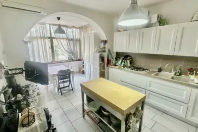 Casa in vendita, Via Eleuterio Ruggiero, Caserta