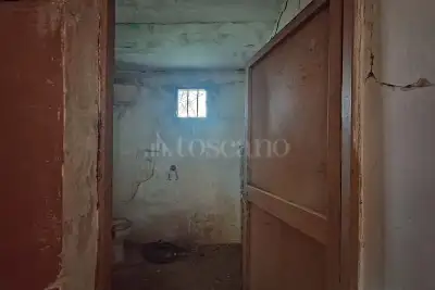 Capannone in vendita, SS16, Brindisi