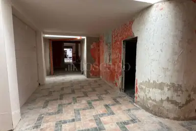 Negozio in vendita, Via Michele Garruba, Bari