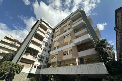 Casa in affitto, Viale America, Roma
