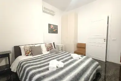 Casa in vendita, Via Ostiense, Roma