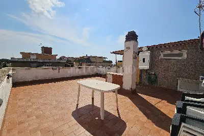 Superattico in vendita, Via Gran Bretagna, Pomezia