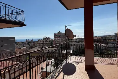 Casa in vendita, Via Grassi Bertazzi, Acireale