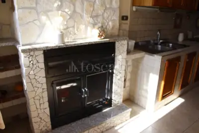 Casa Indipendente in vendita, Via Rodi, Cervaro