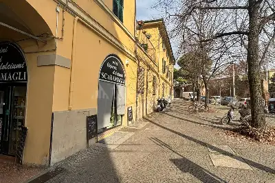 Negozio in vendita, Strada Maggiore, Bologna