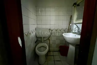 Negozio in vendita, Via Trento, Gravina di Catania