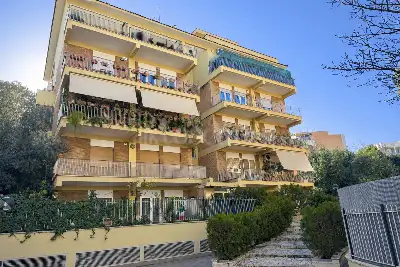 Casa in vendita, Via Gregorio XI, Roma