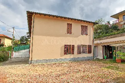 Villa Bifamiliare in vendita, Via dei Platani, Lavena Ponte Tresa