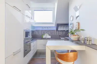 Casa in vendita, Via Bartolomeo Eustachi, Milano