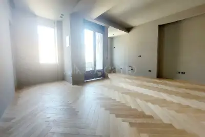 Casa in vendita, Via Luigi Veratti, Milano