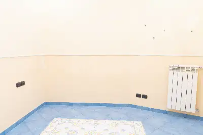 Casa in vendita, Via Maddaloni, Napoli