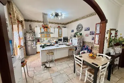 Casa Indipendente in vendita, Via Acquapendente, Nettuno