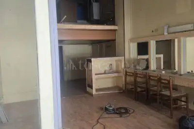 Negozio in affitto, Via Antonio Gramsci, Avezzano