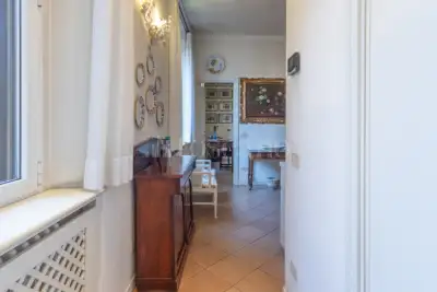 Casa in vendita, Via Correggio, Milano