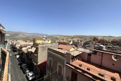 Casa in vendita, Via Antonietta Aldisio, Bronte