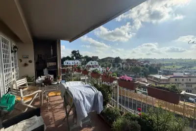 Casa in vendita, Via Giorgio Bo, Roma