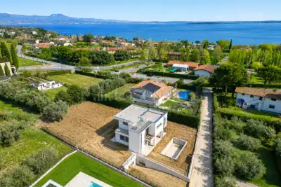 Villa in vendita, Via San Cassiano, Moniga del Garda