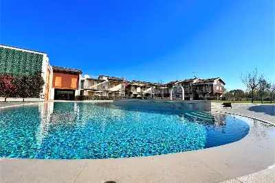 Casa in vendita, Lungolago Giuseppe Garibaldi, Peschiera del Garda