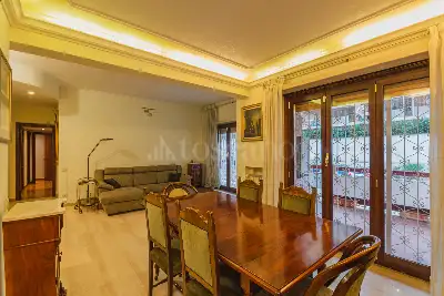 Casa in vendita, Via Vincenzo Ussani, Roma