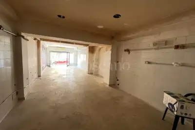 Negozio in vendita, Via Nuova, Messina