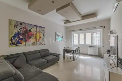 Casa in vendita, Via Raffaele Battistini, Roma