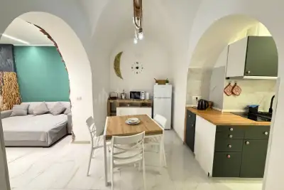 Casa in vendita, Via Ughetti, Catania