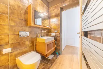 Casa in vendita, Via Volturno, Roma