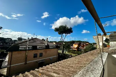 Casa in vendita, Via Aristofane, Roma