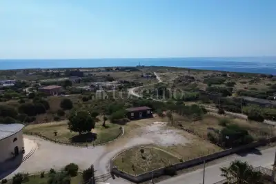 Villa in vendita, Via Mallia, Siracusa