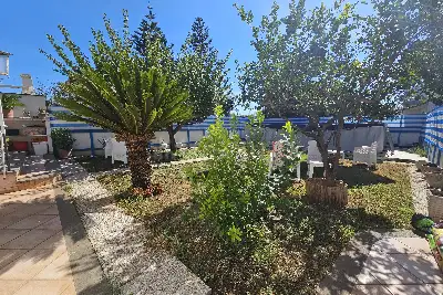 Villa Plurifamiliare in vendita, Via degli Argonauti, Pomezia