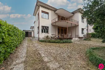 Villa in vendita, Via Colombera, Porcia