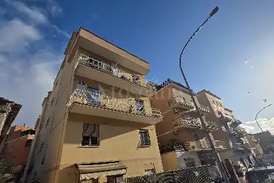 Casa in vendita, Via della Pisana, Roma