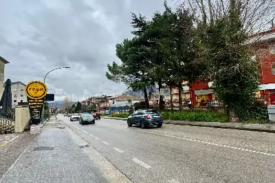 Negozio in vendita, Monteforte - Via Taverna Campanile, Monteforte Irpino