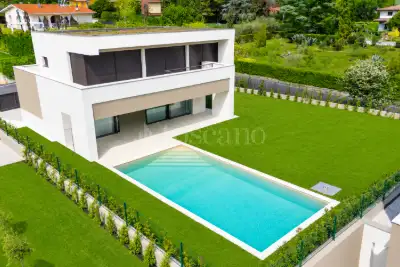 Villa in vendita, Via San Sivino, Moniga del Garda